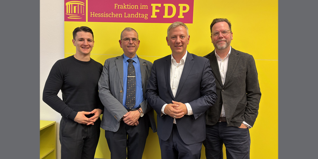 FDP Hanau: Austausch mit Moritz Promny zum Thema Kommunalwahlrecht FDP Hanau: Austausch mit Moritz Promny zum Thema Kommunalwahlrecht