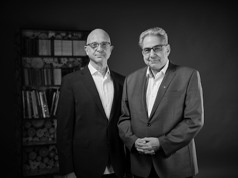 Spitzenkandidaten für Großauheim/Wolfgang: Gabriel Kämmerer, Dr. Thomas Göbel Spitzenkandidaten für Großauheim/Wolfgang: Gabriel Kämmerer, Dr. Thomas Göbel